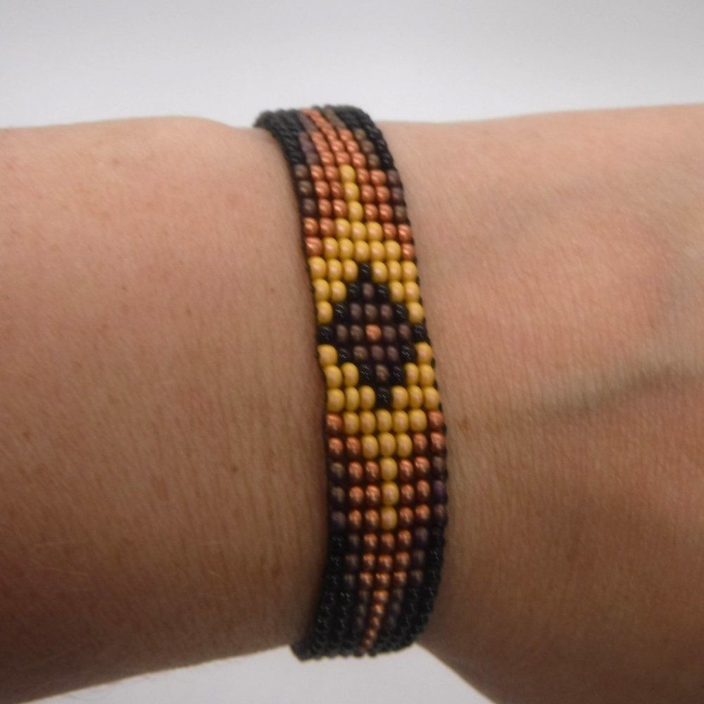 Loom Beaded Bracelet Black & Brown